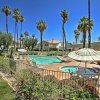 Отель Newly Renovated Palm Desert Condo: Community Pool! в Палм-Дезете