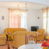 Отель Charming 2-bed House in Chemin Grenier, фото 4