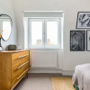 Отель The Vauxhall Bolthole - Elegant and Bright 2bdr Flat, фото 15