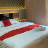 Отель Reddoorz Plus @ Simpang USU Medan, фото 23