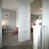 Отель 2 Bed House - Large Garden - Fully Refurbished, фото 15