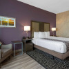 Отель La Quinta Inn & Suites by Wyndham Wichita Airport, фото 15
