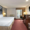 Отель Quality Inn & Suites, фото 5