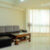 Отель Best Location Taman Anggrek Apartment, фото 2