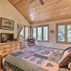 Отель Blue River Alpine Escape w/ Mountain Views!, фото 4