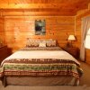 Отель Bear Heaven - Two Bedroom Cabin, фото 17
