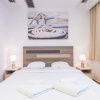 Отель Central 3 Bdrm Apt for 12, Fresh Renovated!, фото 1