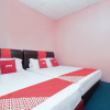 Отель OYO 89984 Noris Wang Homestay, фото 5