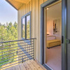 Отель Charming Cle Elum Townhome w/ Balcony & Views, фото 8