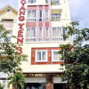 Отель Hoang Yen 3 Hotel в Куинене
