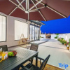 Отель Zhujiajianhai can·First-line sea view starry sky pool holiday villa (Xiaowushitang Branch), фото 2