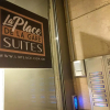 Отель La Place De La Gare Suites, фото 6