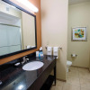 Отель Hampton Inn & Suites Effingham, фото 8