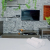 Отель Comfy and Contemporer Studio Kemang View Apartment, фото 9