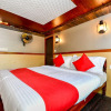 Отель OYO 24920 Indraprastha Royal Castle Sharing Houseboat, фото 3