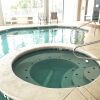 Отель Stylish Bay-view Getaway W/ Pools, Hot Tub & Dock 3 Bedroom Condo, фото 3