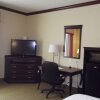 Отель Hampton Inn & Suites Gainesville, фото 6
