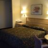 Отель Travelers Inn & Suites, фото 15