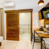Отель South Wind Guesthouse, фото 35