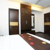 Отель OYO Premium DLF III, фото 6