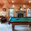 Отель SmokyStays 5 Bedroom Cabin, фото 17