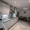 Отель Modern 4 bed House in Newport, Home Away From Home, фото 12