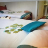 Отель Room in Guest Room - Family Room Sleeps 3 With 1 Double and 1 Single bed Ground Floor Private Shower, фото 7