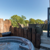 Отель Dewin Bach - Luxury Lodge, Hot Tub, Close to Beach, фото 24