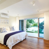 Отель Number Eleven Self Catering Villa, фото 4