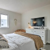 Отель Ocean City Condo < 1 Mi to Amusement Parks!, фото 7