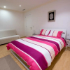 Отель Bright, Spacious and Right in the Center, фото 25