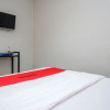 Отель RedDoorz near Kawasan Industri Batang, фото 7