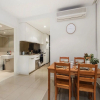 Отель Amazing melbourne CBD 2BR, фото 10