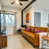 Отель Modern Indianapolis Home < 2 Mi to Downtown!, фото 4