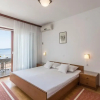 Отель Vedra- Free Parking and Close to the Beach - C3, фото 6