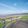 Отель Beach View - 2 Bed Apartment - Llanelli, фото 21