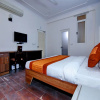 Отель OYO 13051 Hotel Gurgaon Palace, фото 4