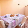 Отель Central Apartment with Wi-Fi, Air Conditioning And Balcony; Pets Allowed, фото 10