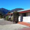 Отель Franz Josef Top 10 Holiday Park, фото 15