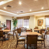 Отель Comfort Inn & Suites McMinnville Wine Country, фото 17