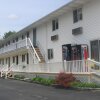 Отель Knotty Pine Motel в Солсбери