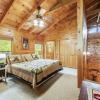 Отель Horsin' Around 3 Bedroom Cabin by Redawning, фото 7