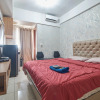 Отель Apartment Green Lake View Ciputat by Celebrity Room By Zuzu, фото 3