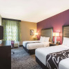 Отель La Quinta Inn & Suites by Wyndham Memphis Downtown, фото 30