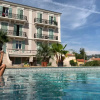 Отель cannes 2 pieces de 49 m2 ,piscine. jardin privatif, фото 6