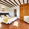 Отель Villa in Ibiza Town, sleeps 12/14 - Can Monte, фото 9