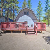 Отель Big Bear Cabin w/ Deck & Arcade Room, Near Skiing, фото 12