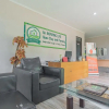 Отель RedDoorz Resort Syariah @ Idelansia Homestay Ciater, фото 12