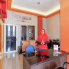 Отель OYO 223 Penginapan Nabila Syariah, фото 26