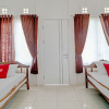 Отель Collection O 90617 Rumah Oma Opa Syariah, фото 25